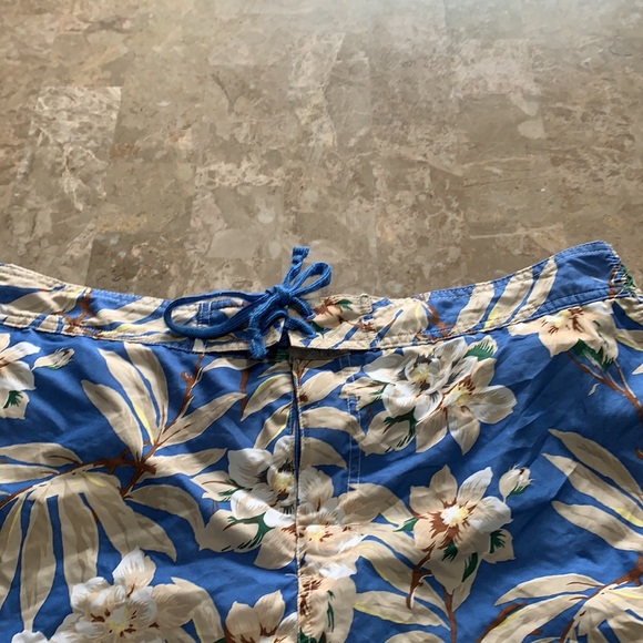 Chaps Est. 1978 Men's Blue Floral Multi Swim Trunks XXL J427 - Picture 3 of 15